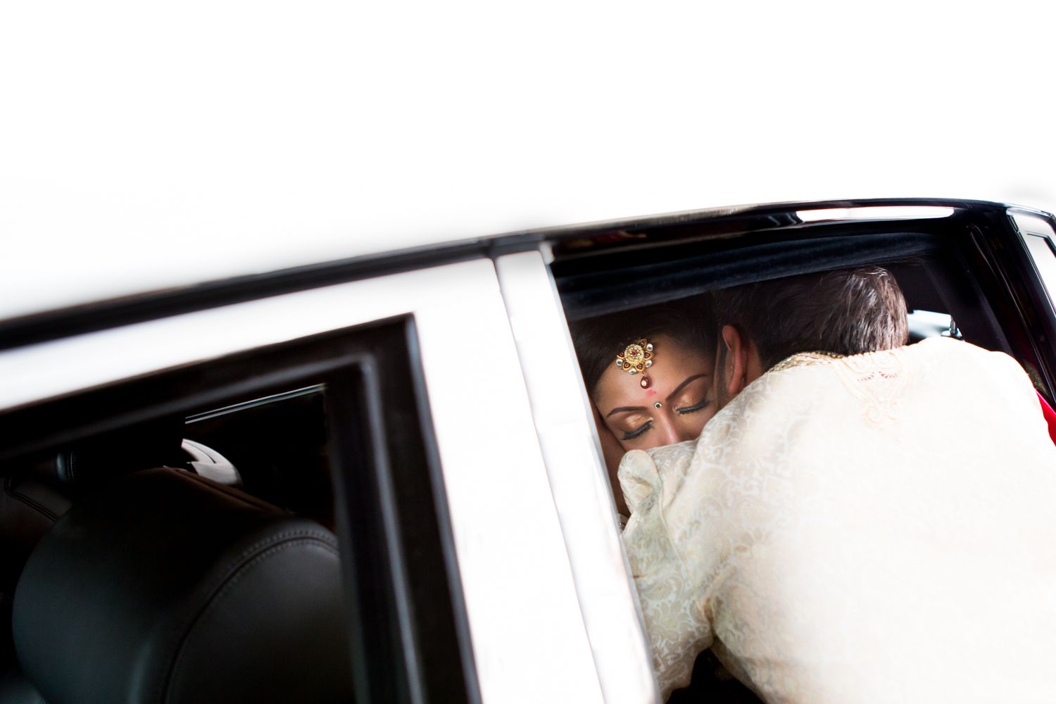 Neema saying goodbye to her brother Akash at her wedding at Copthorne Gatwick Effingham Park