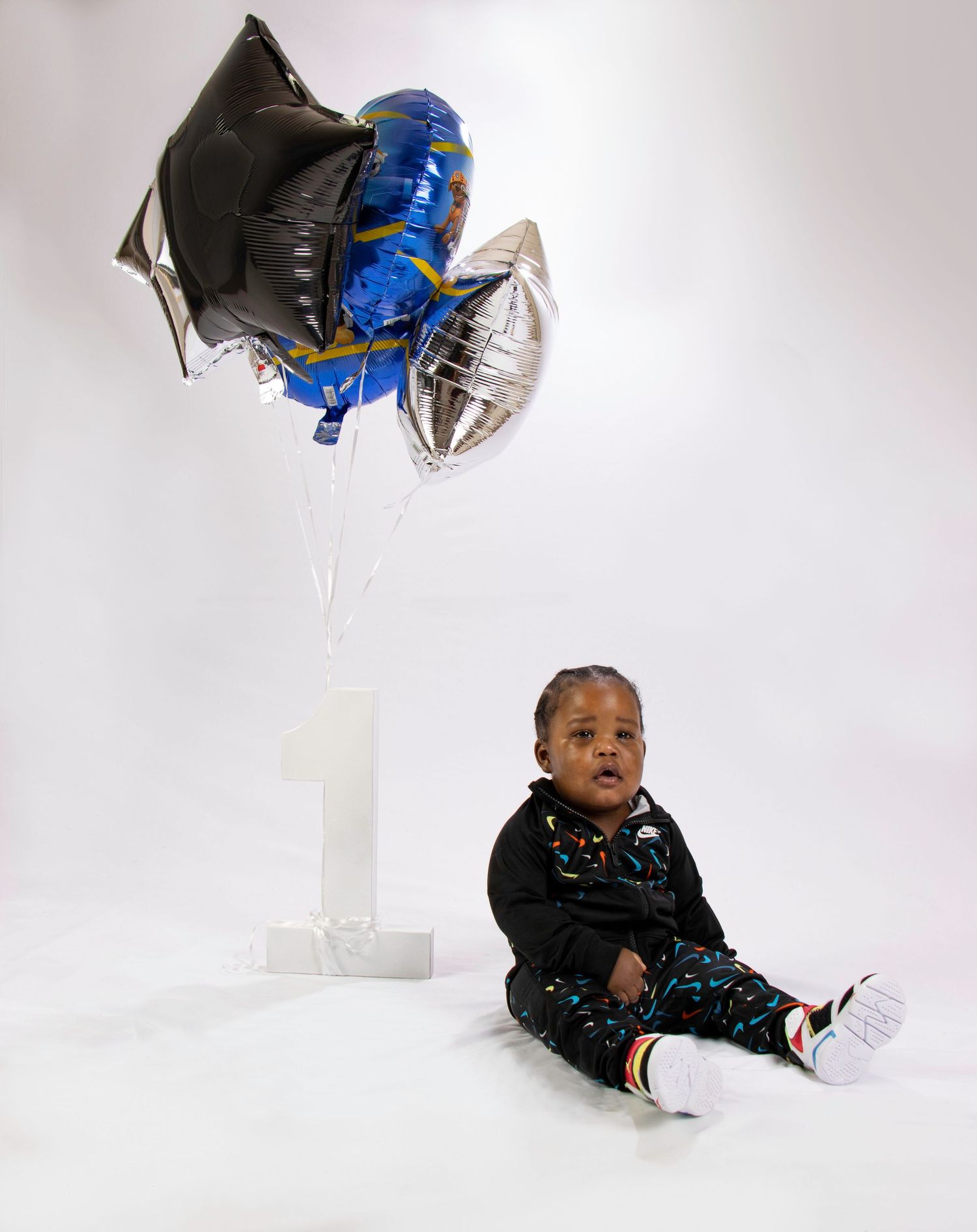 baby's first birthdate shoot. baby photography