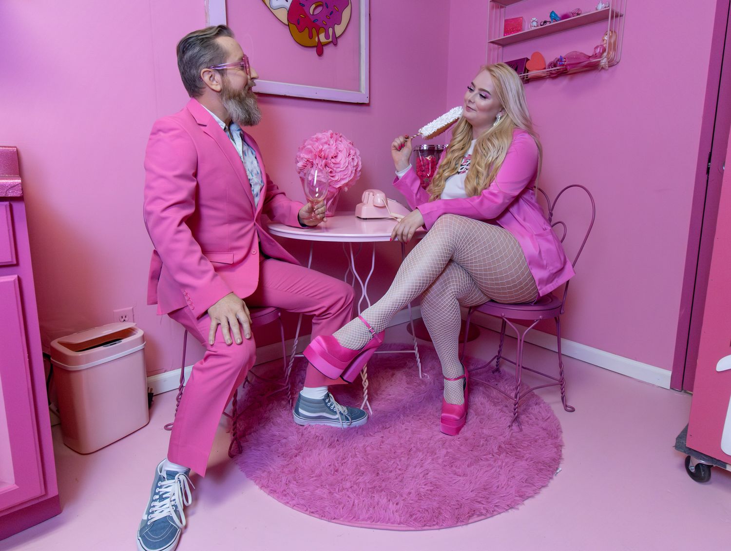 Barbie themed photoshoot in Houston TX. Couples style portraits. Duet portrait.