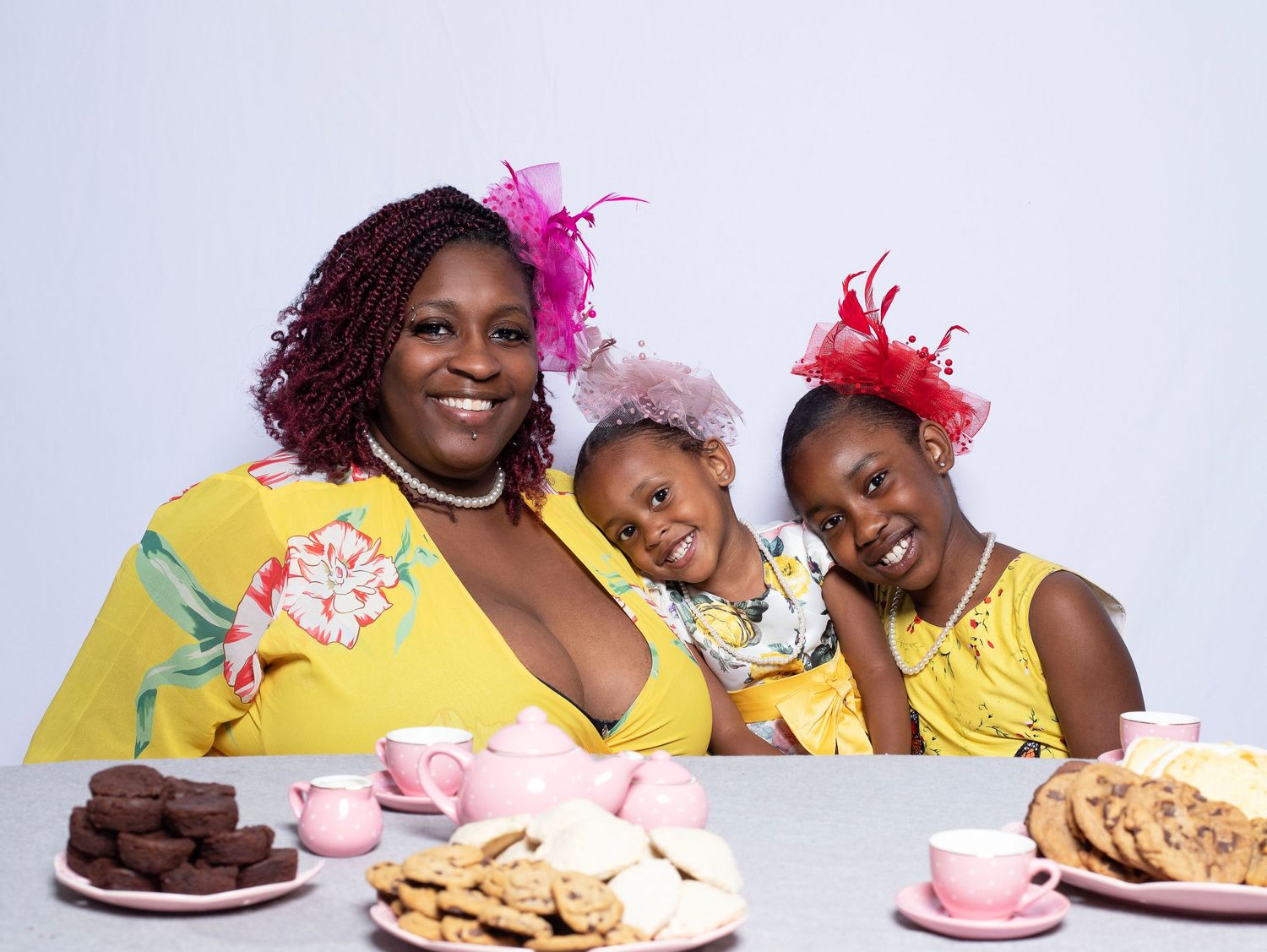 family photoshoot, mommy and me portrait. kids photography