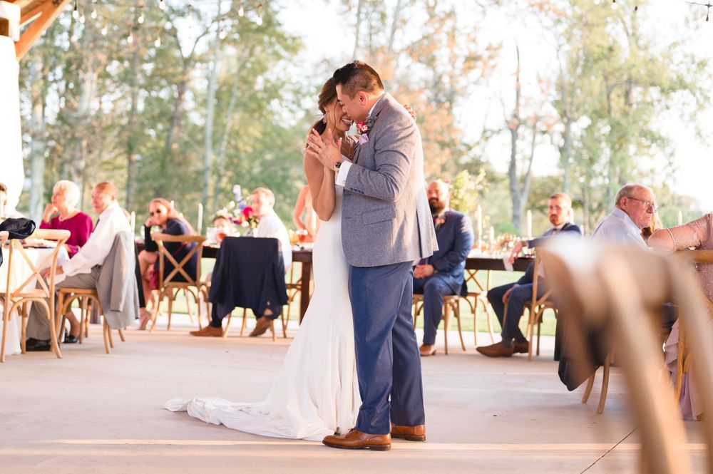 Ceremony, engaged, wedding photographer, Huntsville Alabama, wedding venue, wedding florist, Harvest Hollow, bride