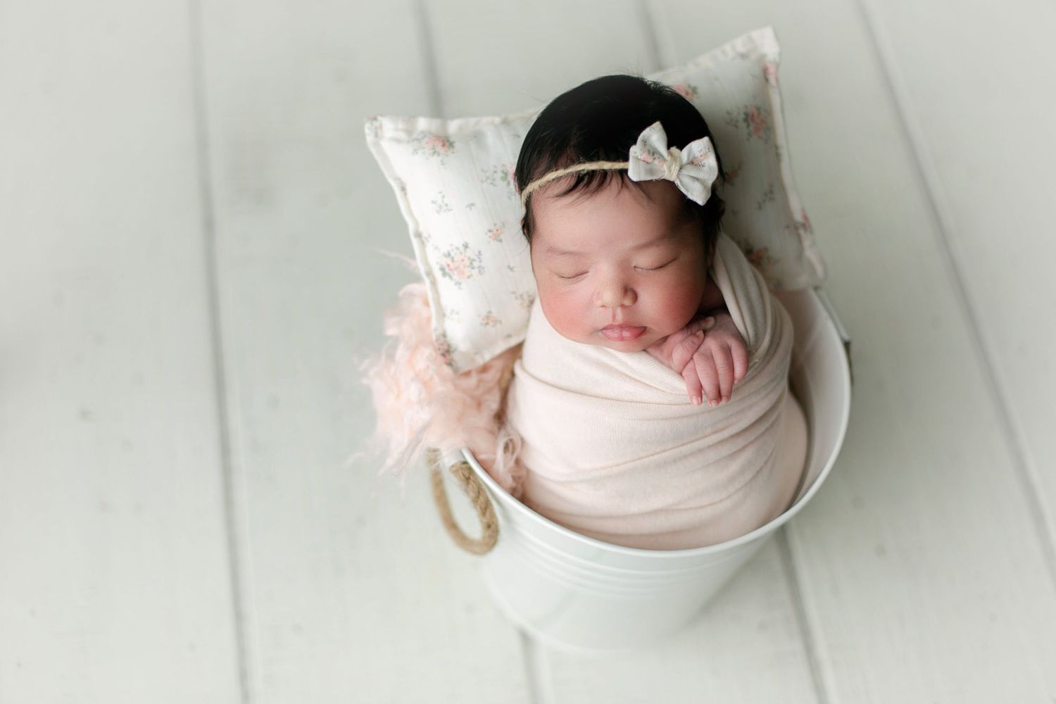 Newborn in pale.. Greenville sc newborn photographer, Easley sc newborn photographer, Upstate sc newborn photographer