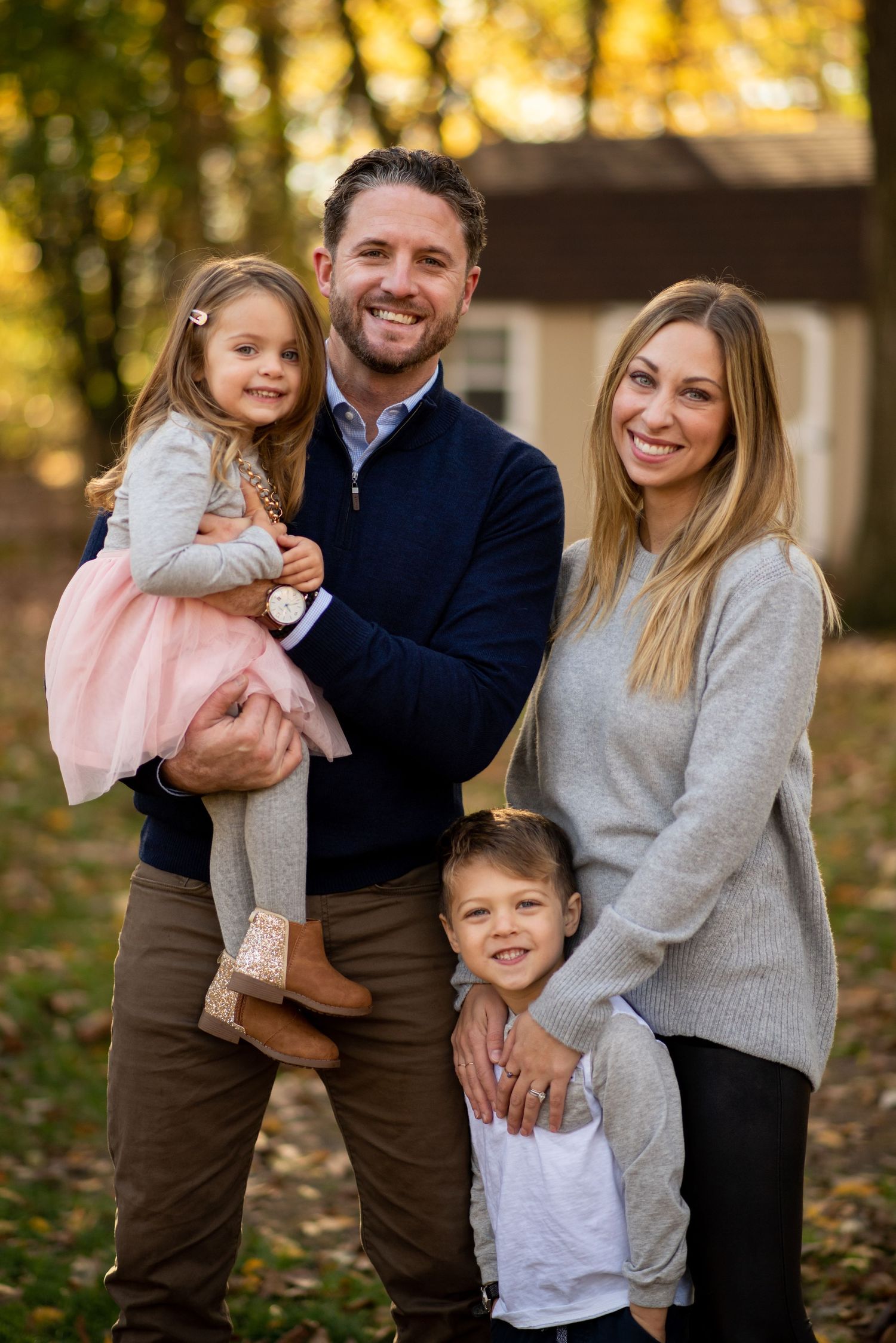 family fall smiles portrait natural light sunset photo