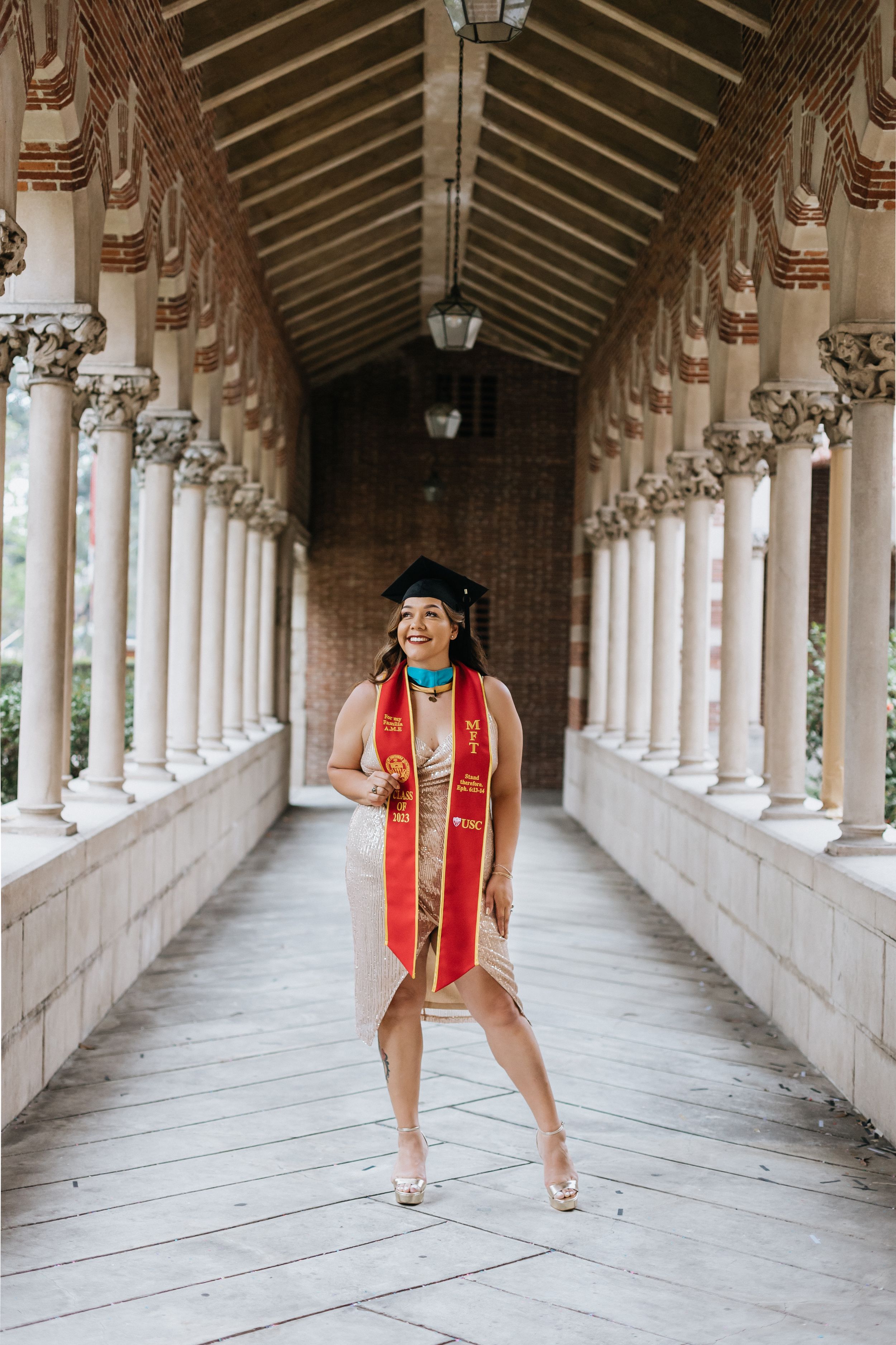 usc graduation dress USC Graduation Outfit: Graduate Nails & Celebration