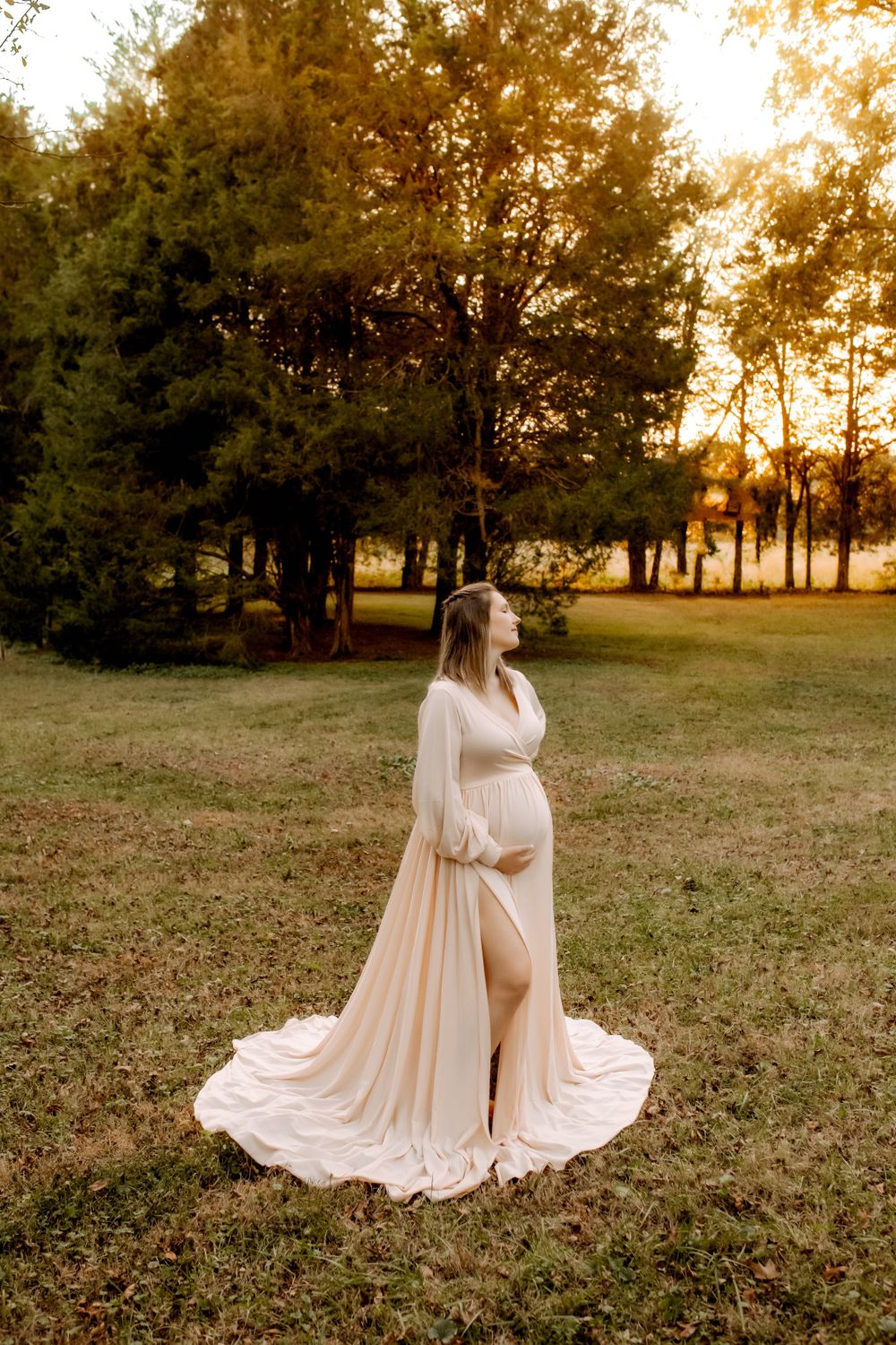 Candid pregnancy photos in Sherrills Ford NC at sunset