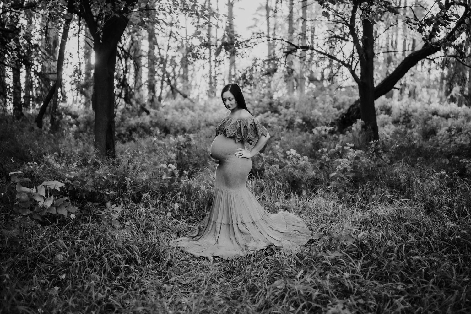 maternity photo, golden hour in forest, maternity gown