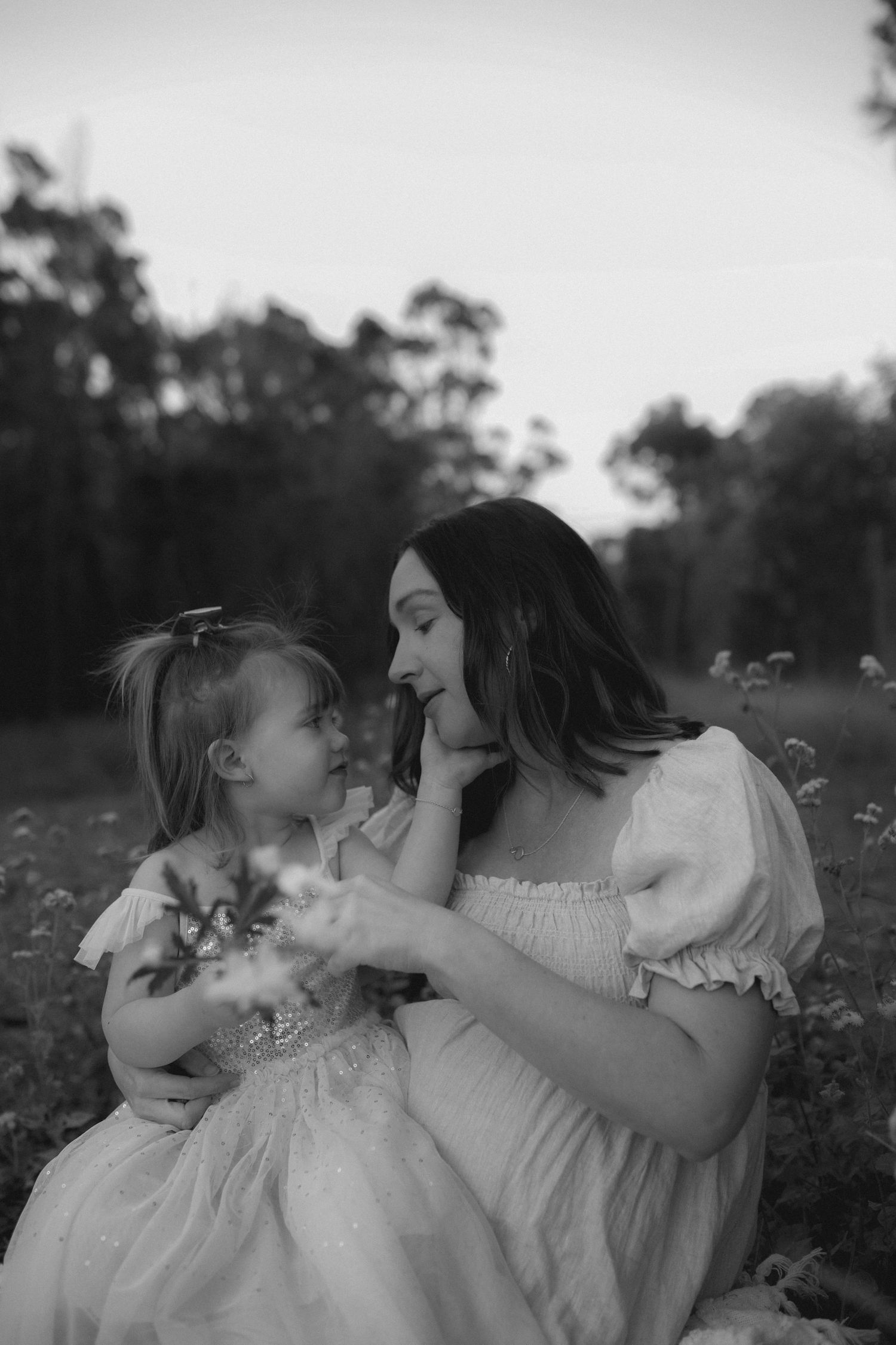 Professional Motherhood Maternity Photographer Redlands Coast