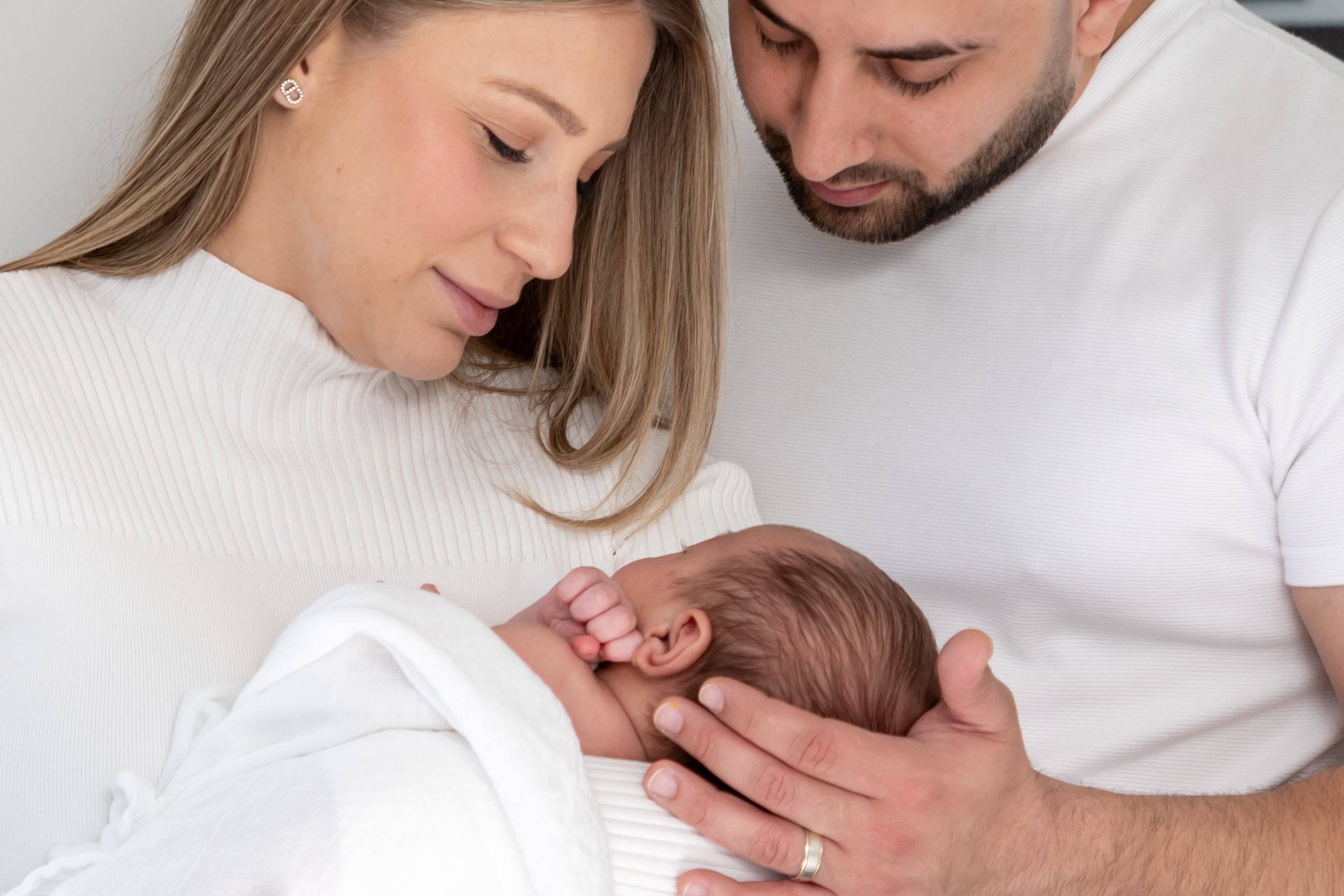 Baby newborn portrait photographer, event photographer