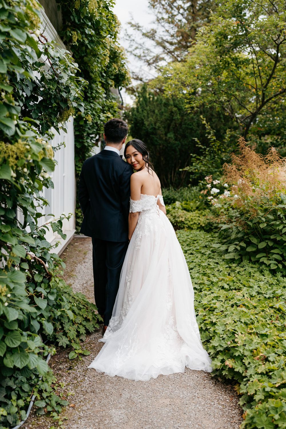 A Summer Wedding at Langdon Hall - Captured by Kait | Kaitlyn Ropp