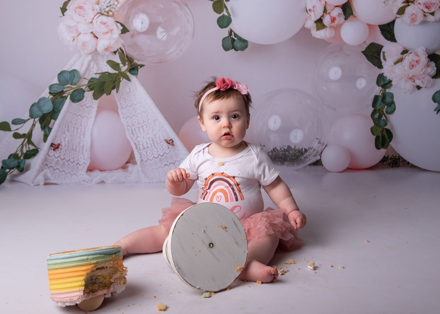 First birthday photoshoot cakesmash pictures cake baby one cake smash