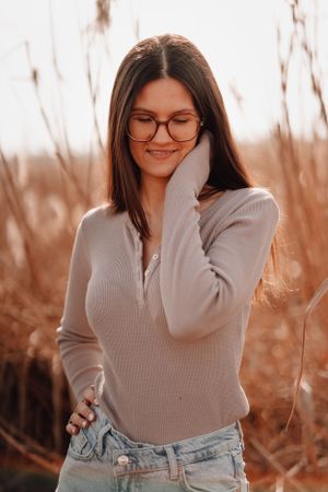 Junge hübsche Frau bei ihrem Portraitshooting mit Nadine Liersch Fotografie in Ketsch