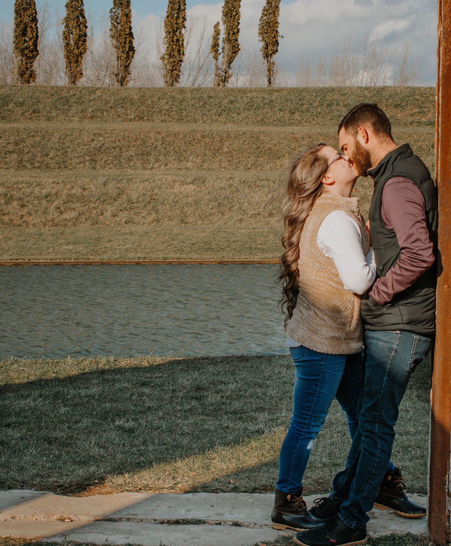 couples session at Ariel Foundation Park in Mount Vernon Ohio