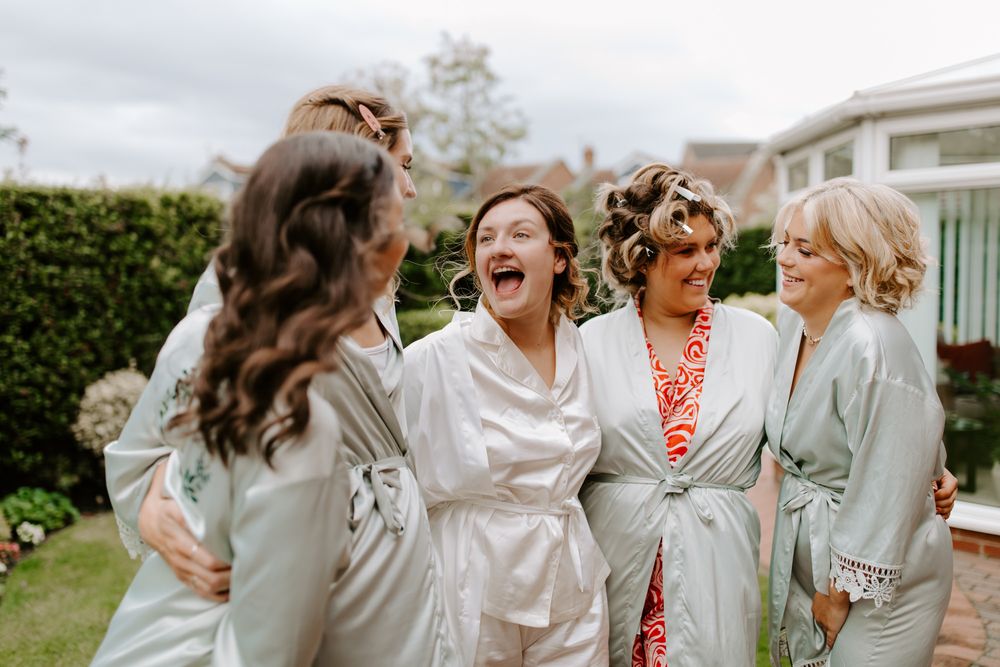 bride prep, in stockton, bridal party