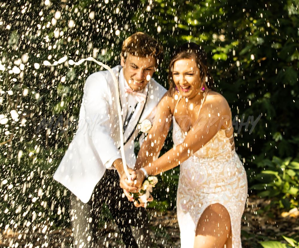 LEXINGTON PROM AND HOMECOMING PHOTOGRAPHER MASON JAR PHOTOGRAPHY