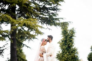 Indian Punjabi wedding photography at Oshwal Temple by award winning asian wedding photographer Sheraz Khwaja