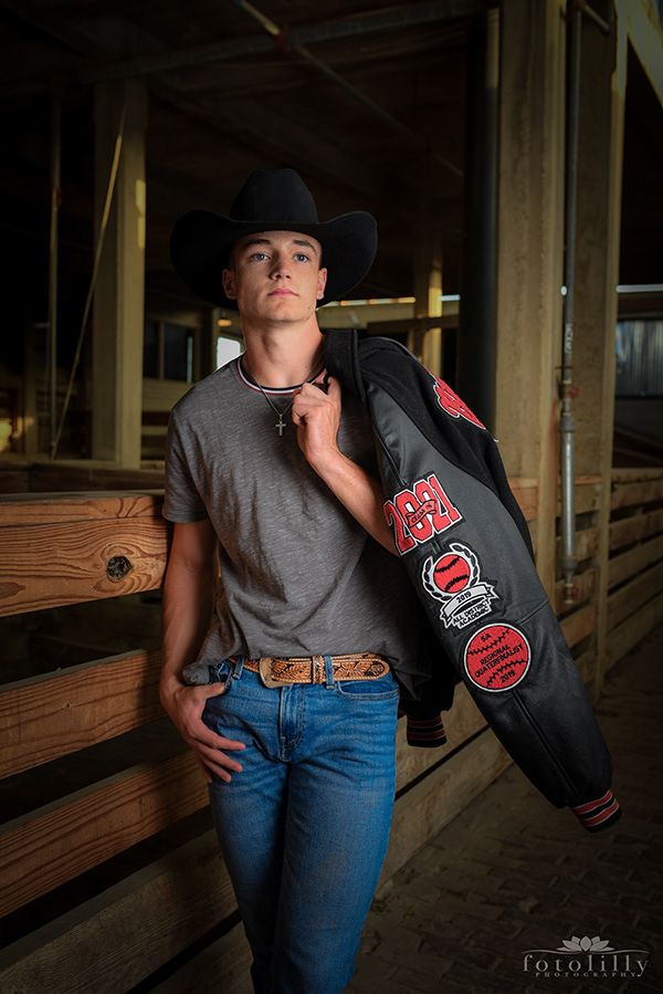 graduating senior photography sessions dallas fort worth by fotolilly photography