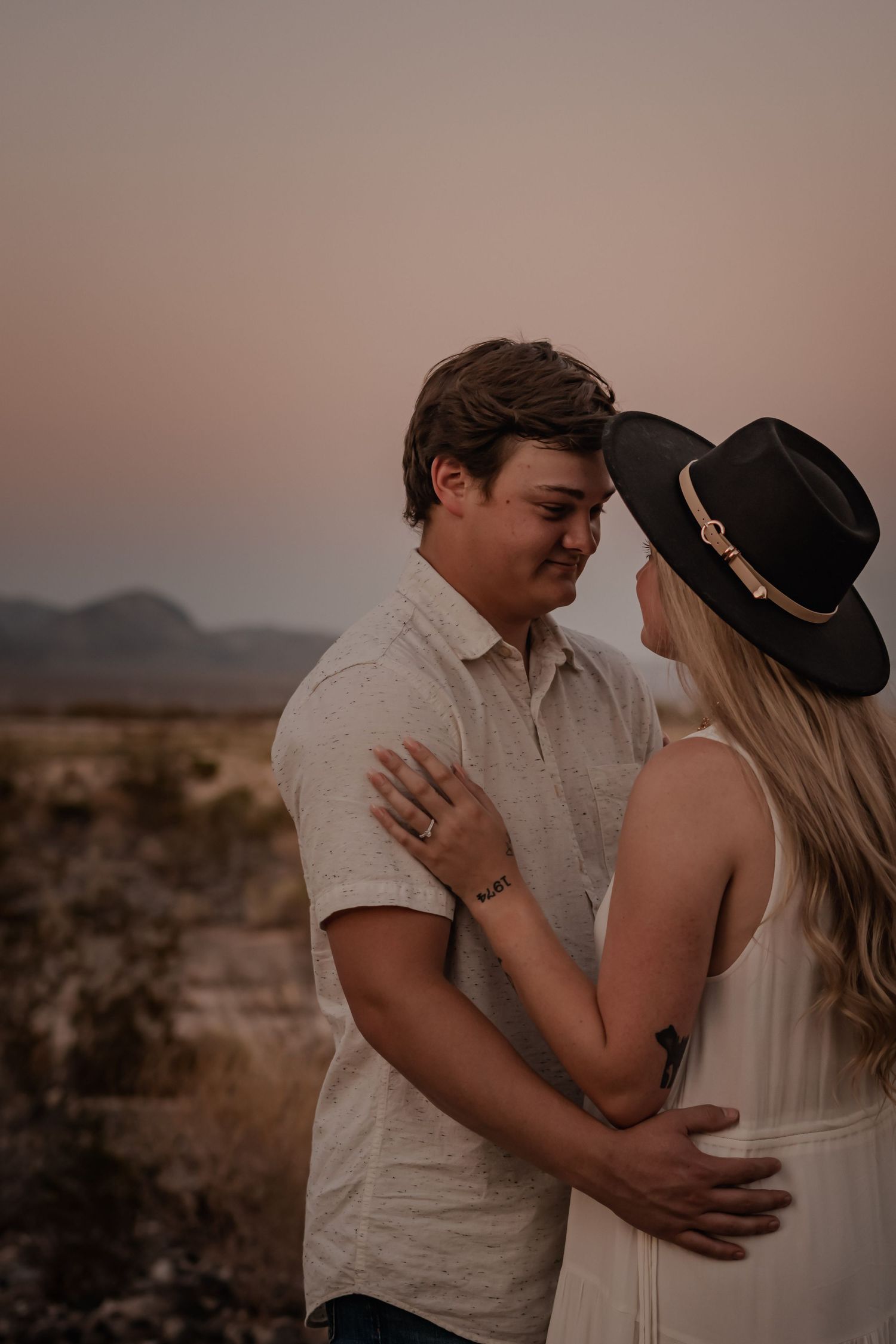 sunset engagement photo, southwestern vibe
