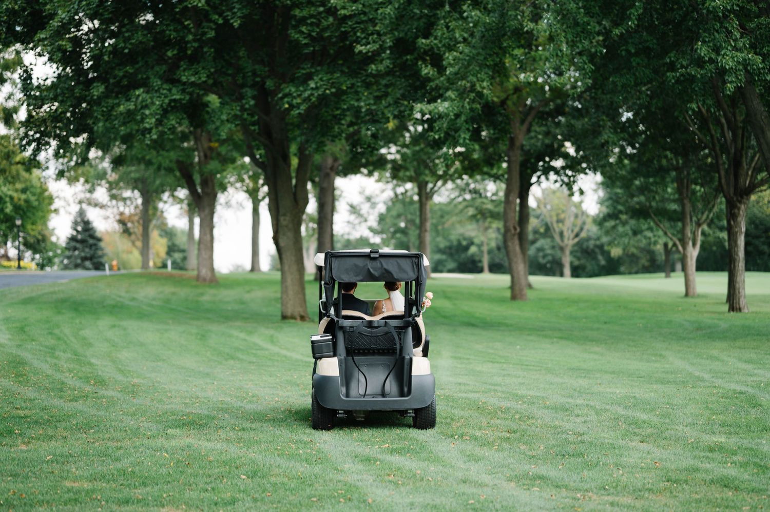 Tropical Wedding at Bloomington Country Club | Candace Sims Chicago Luxury Fine Art Wedding Photographer