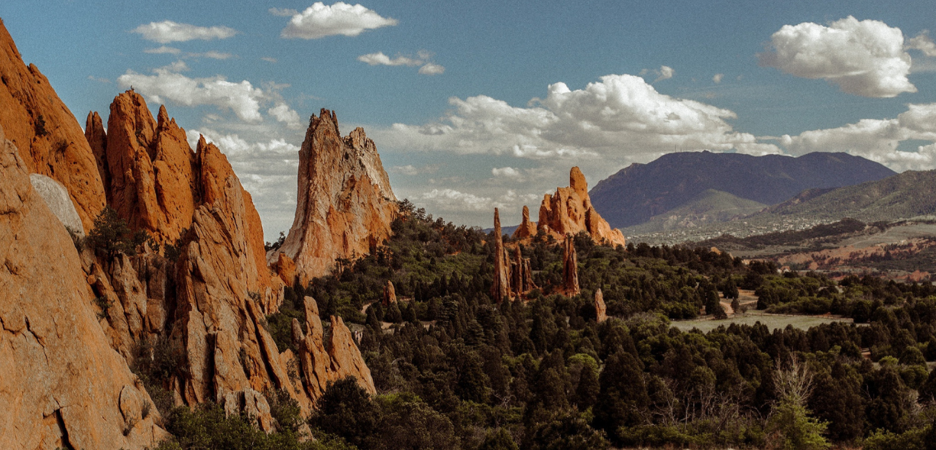 panoramic view of garden of the gods park in colorado springs