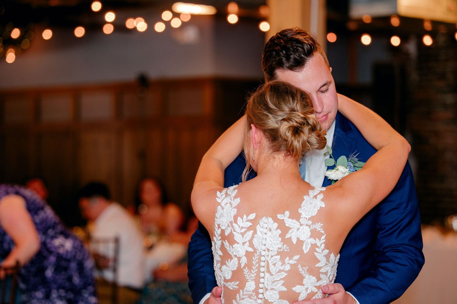 Iowa Tap Room Downtown Des Moines Wedding Venue