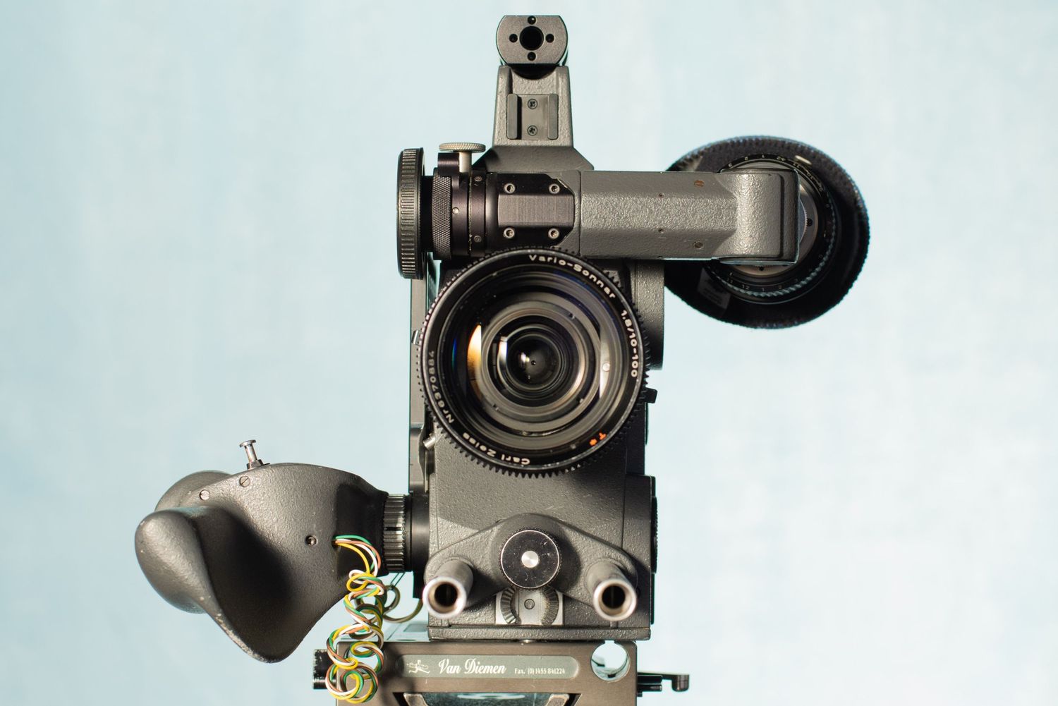 Arriflex 16 SR2 Overview (With Images) - Nkosi Roma | 16mm Film DP