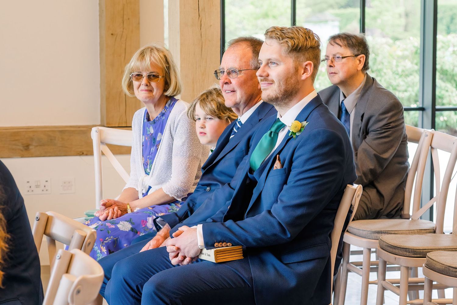 Unplugged wedding guests