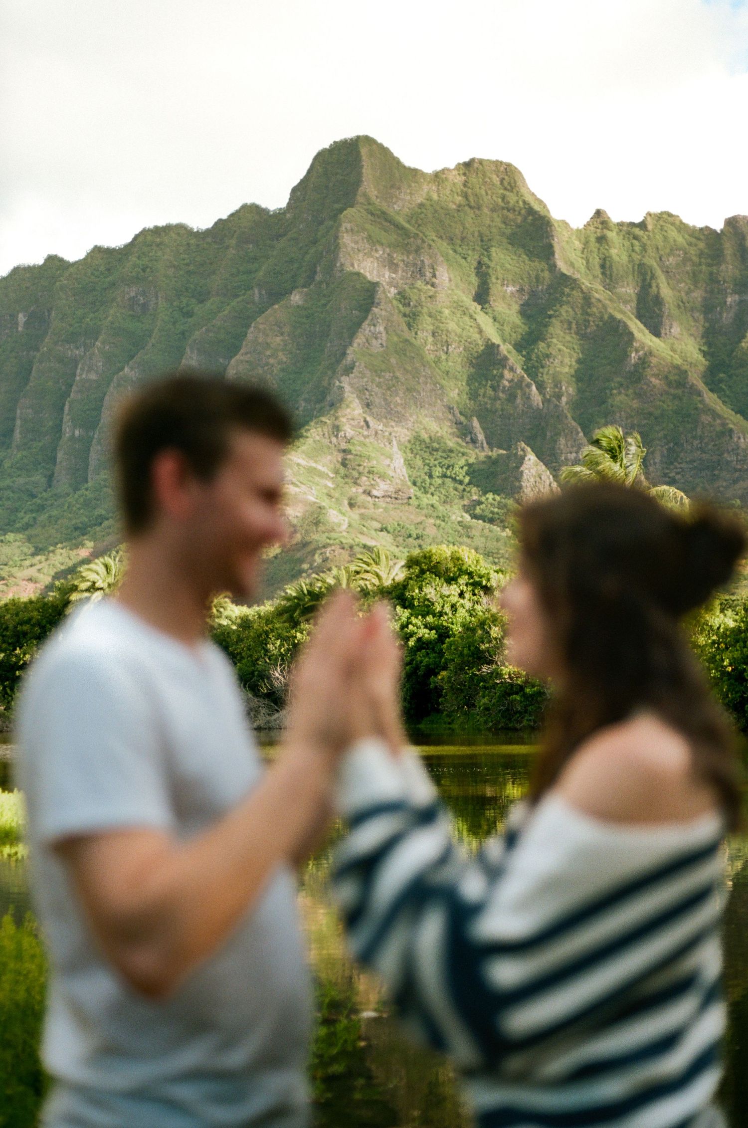 <img src="hawaii_couple_photoshoot.jpg" alt="Hawaii couple photoshoot: Capture your love in paradise.">