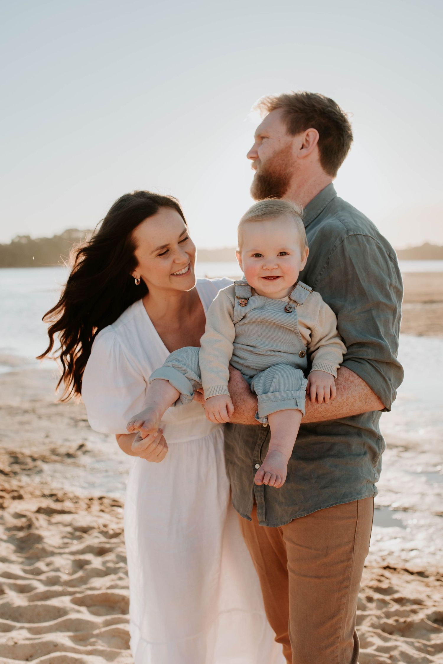 Sunshine Coast Family Photographer Beach and Ocean Shoot