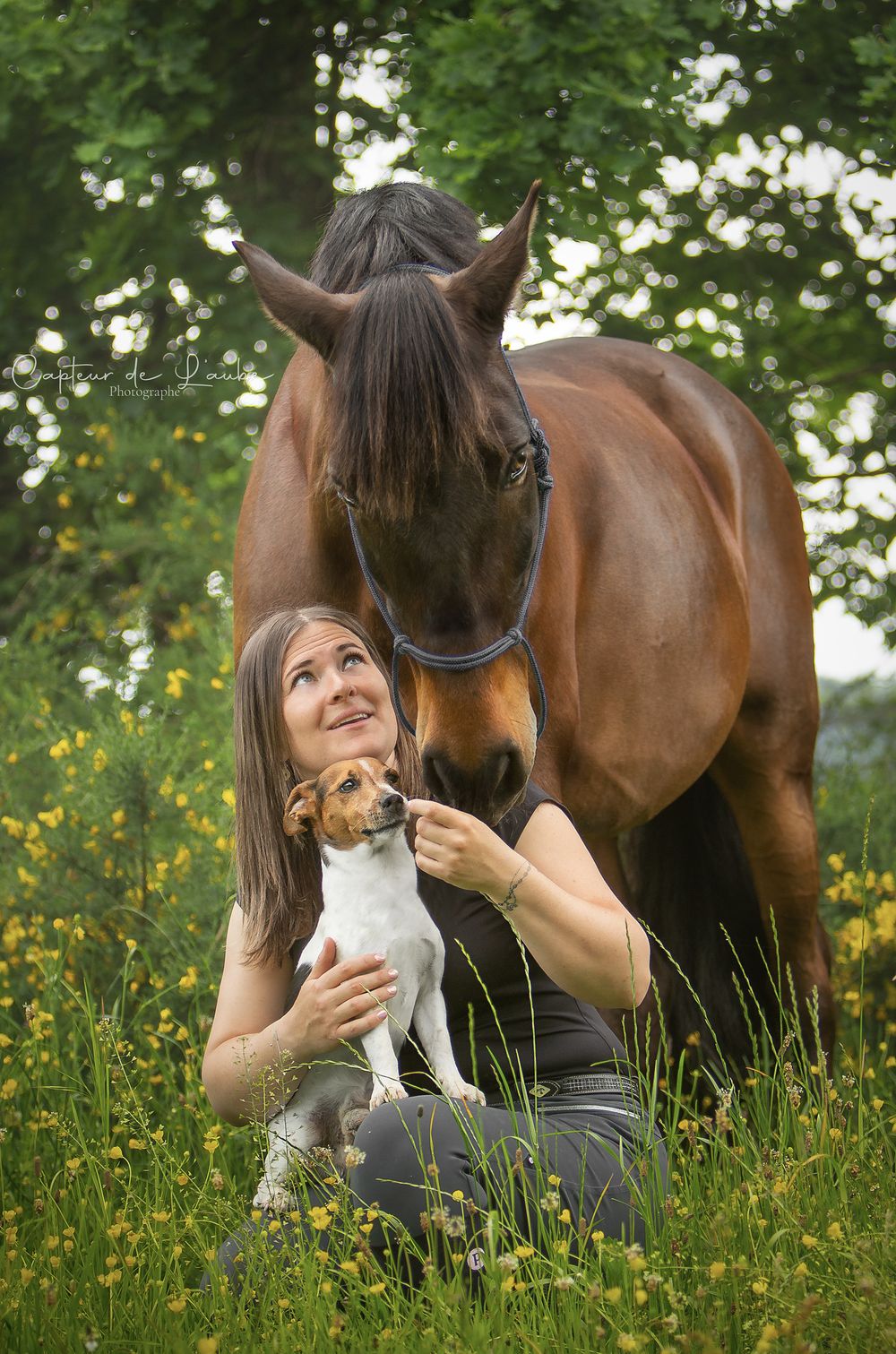 photo shooting portrait cheval cavalière propriétaire émotion amour fierté partage souvenirs chien famille ensemblephoto