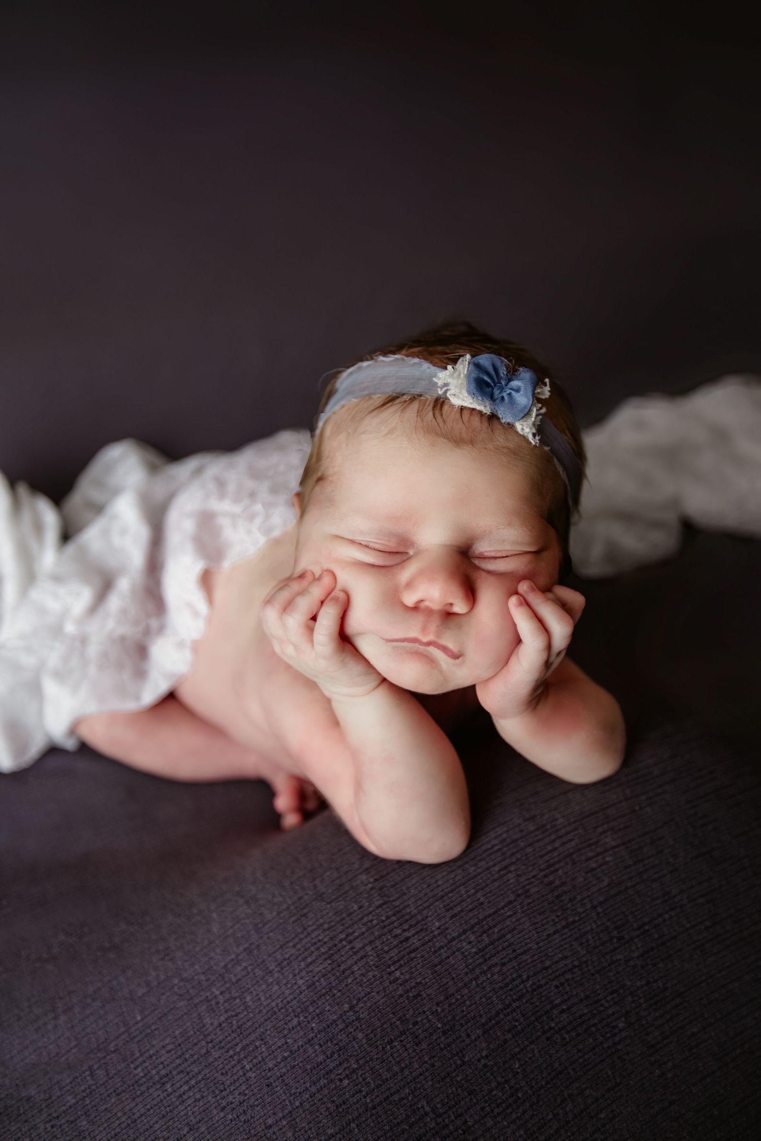 South Jersey Photographer, family newborn photo session in marlton nj, medford nj, evesham nj, cherry hill nj.