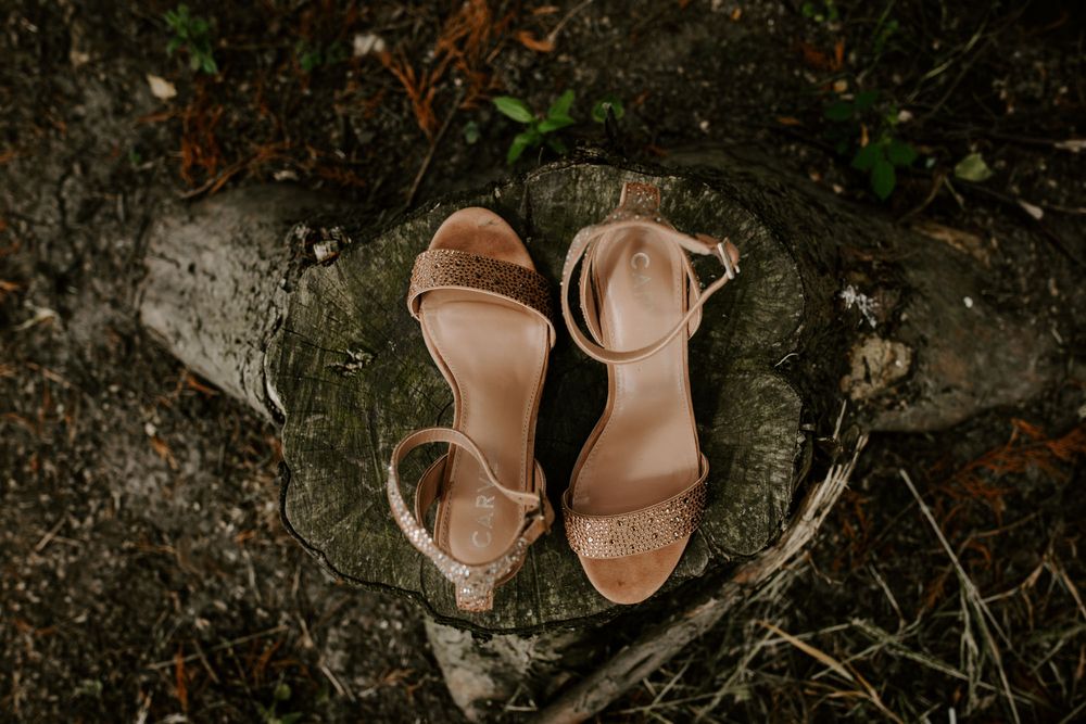 Bradbury Glade Tipi Wedding Photo, Details