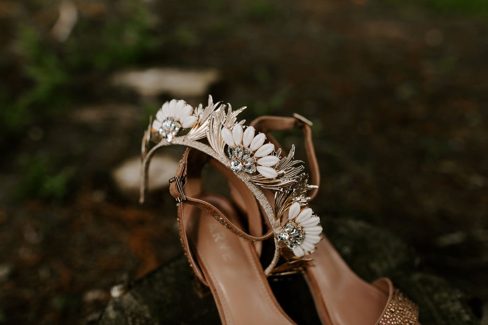 Bradbury Glade Tipi Wedding Photo, Details