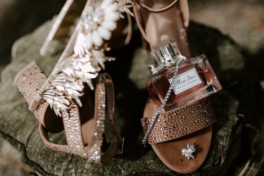 Bradbury Glade Tipi Wedding Photo, details