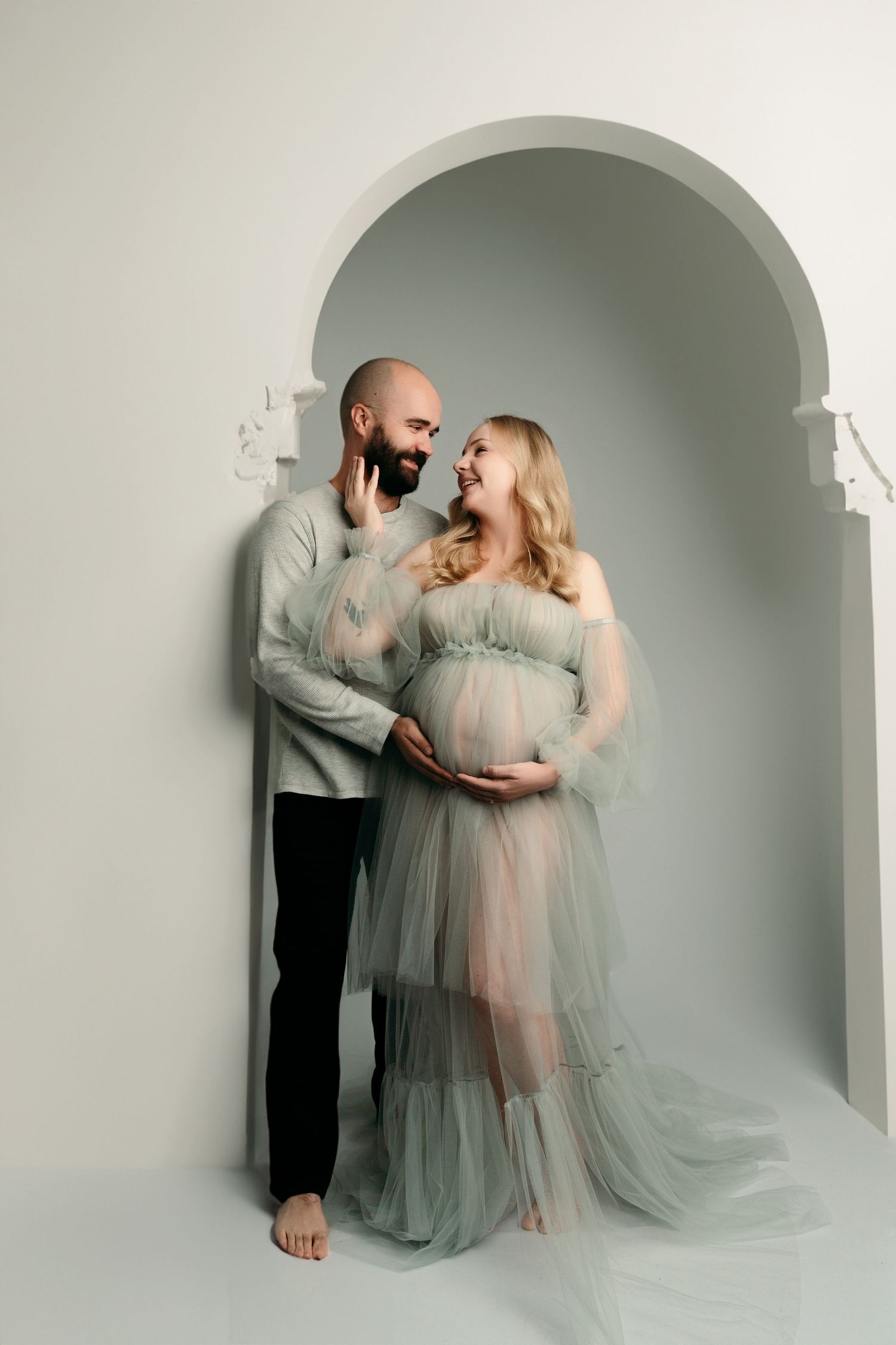 newborn photographer in victoria bc, maternity photography in victoria bc, newborn photographer nanaimo bc, photographer victoria bc,