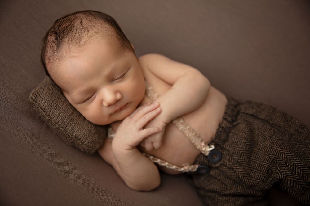Chicago family photographer Newborn photographer  chicago newborn Photographer