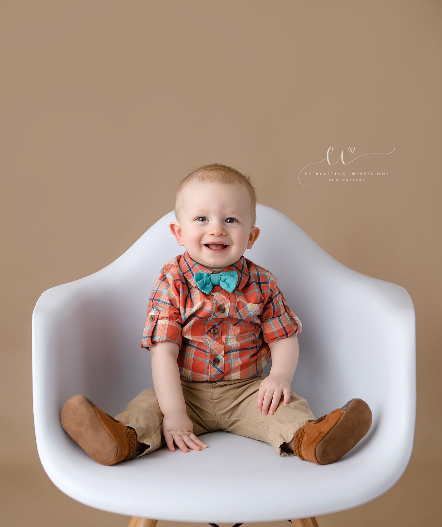 Binghamton, New York Cake Smash First Birthday Studio Photographer