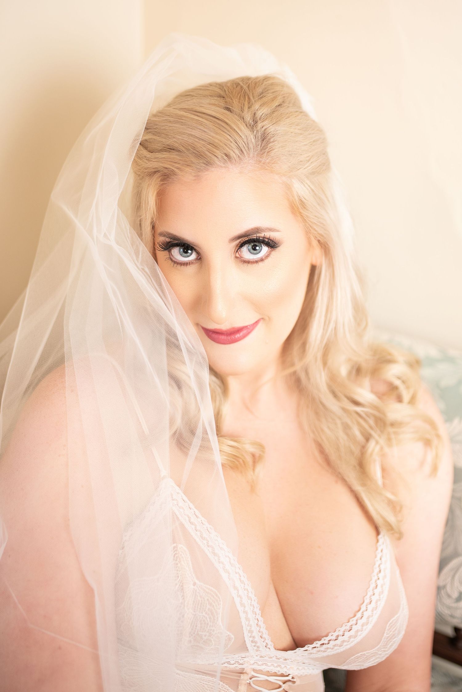 Huntsville wedding photographer, Luxury wedding, professional, Engaged, wedding venue, wedding, bridals, boudoir