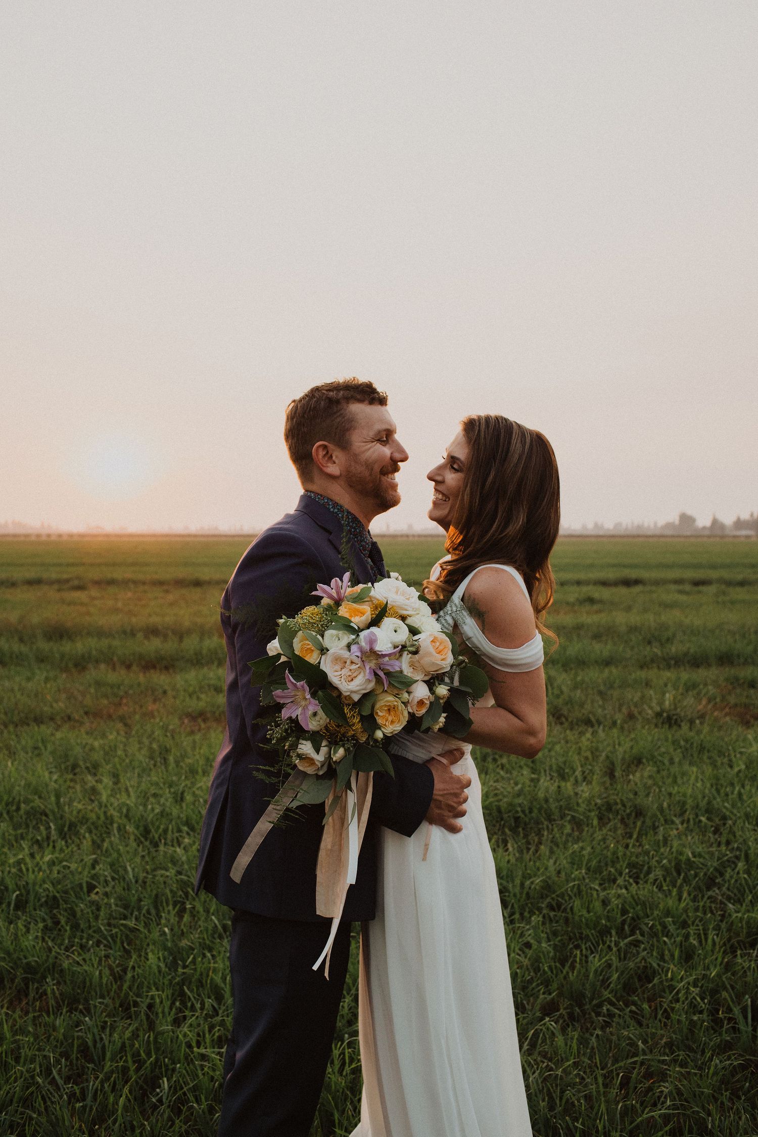 Fresno CA Photographers - COUPLES WEDDINGS ELOPEMENTS