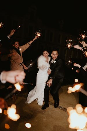 couple de mariés de nuit