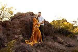 maternity photography AZ, desert maternity session	pregnancy portraits Arizona Arizona couples photographer, engagement photos AZ