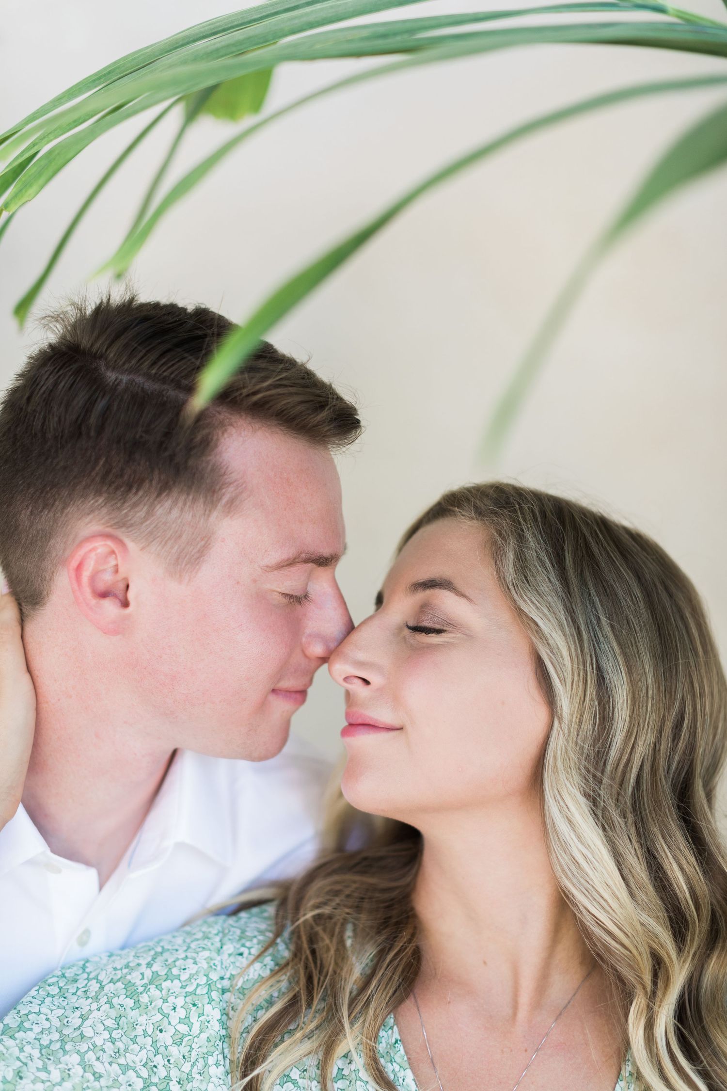 New Jersey Couples Photographer. South Jersey Engagement Photographer, Philadelphia Engagement Photographer.