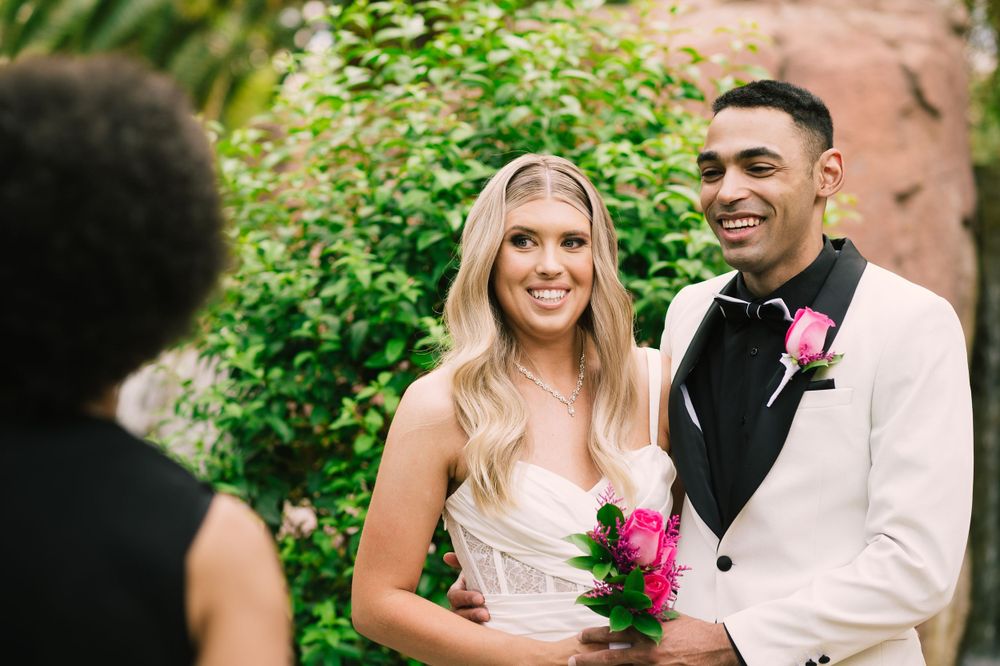 Las Vegas Wedding Photographer - Flamingo Las Vegas Hotel