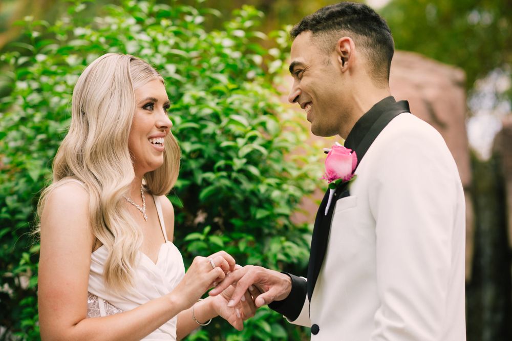 Las Vegas Wedding Photographer - Flamingo Las Vegas Hotel