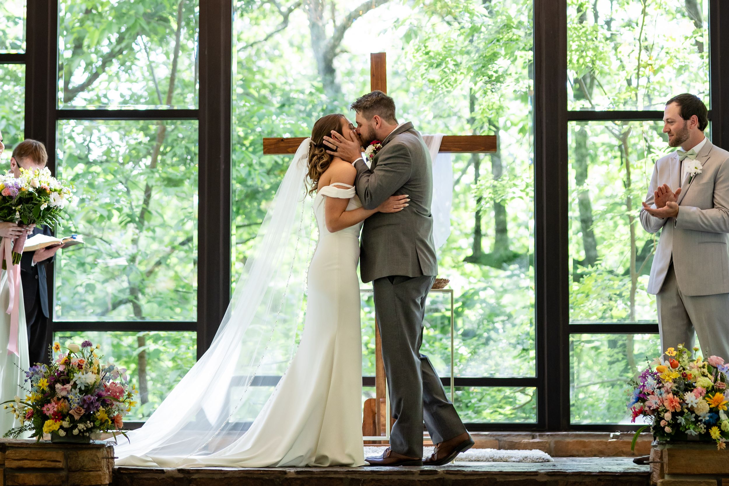 Bride and groom sharing a kiss at their Springfield, Missouri wedding