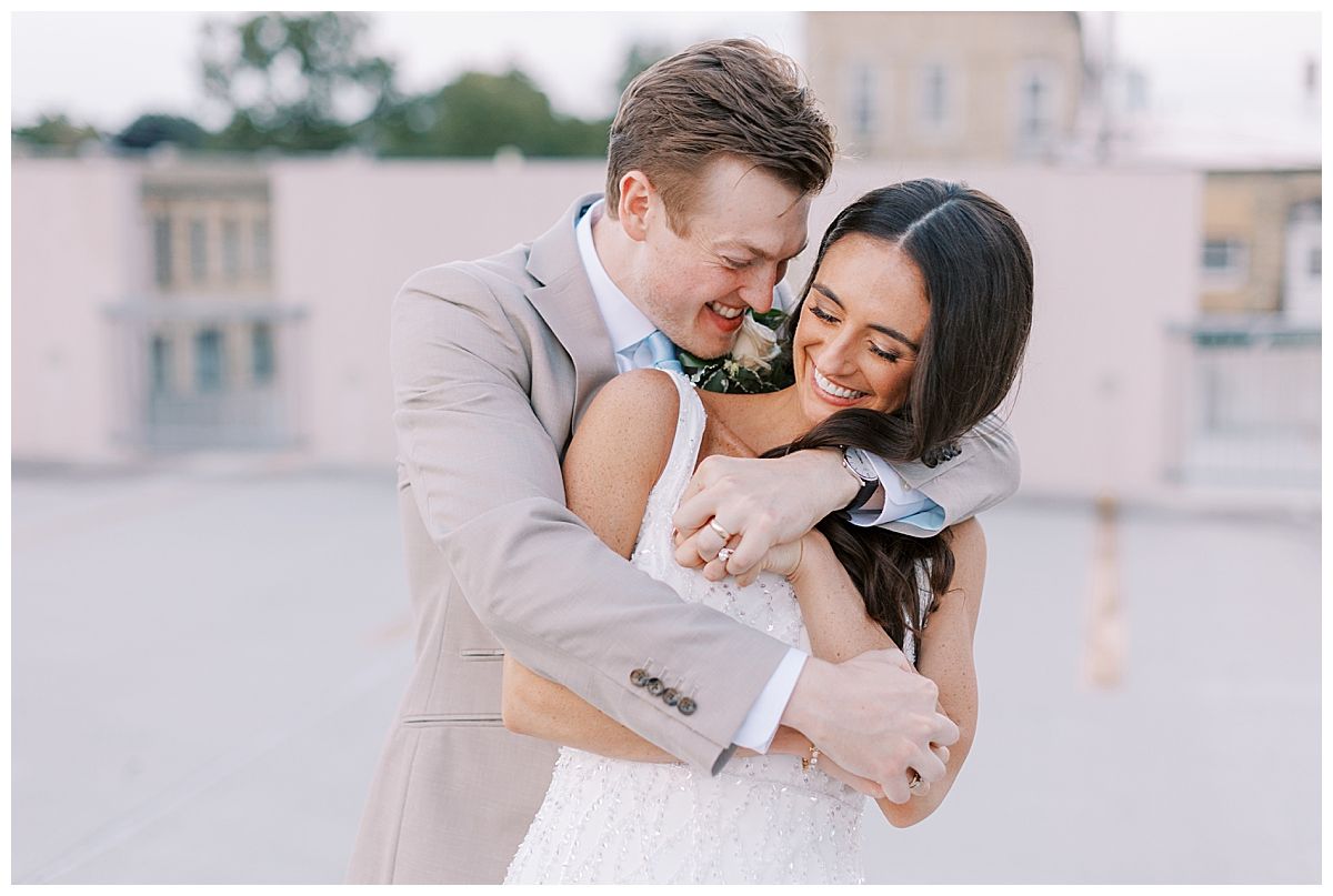 Mercantile Hall Wedding / Best Wisconsin Wedding Photographer