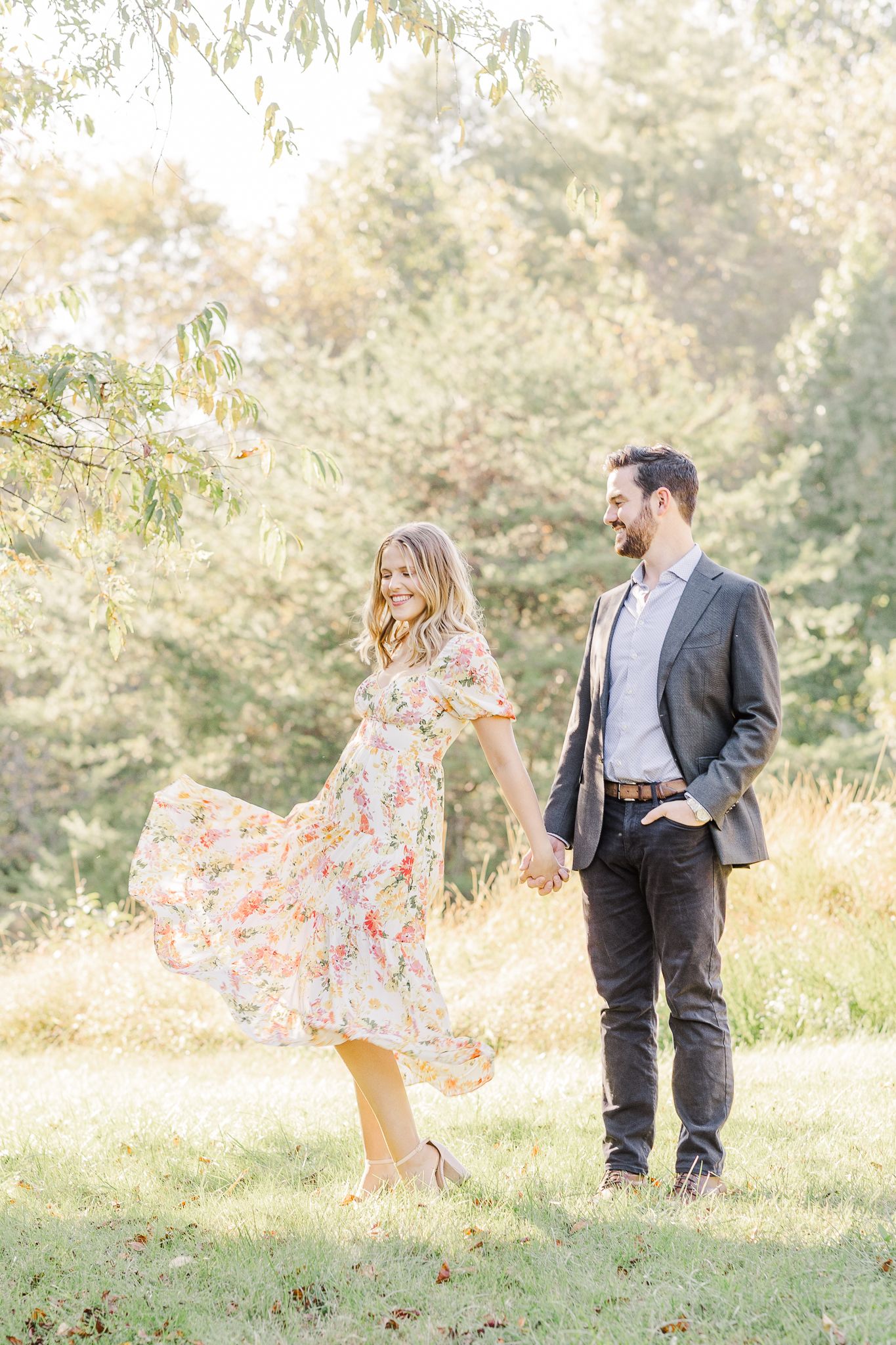 MEADOWLARK GARDENS ENGAGEMENT PICTURES