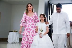 Fotografía social. Capturamos cada detalle que forma parte de ese día tan importante. Fotógrafo de bodas y quinceaños.
