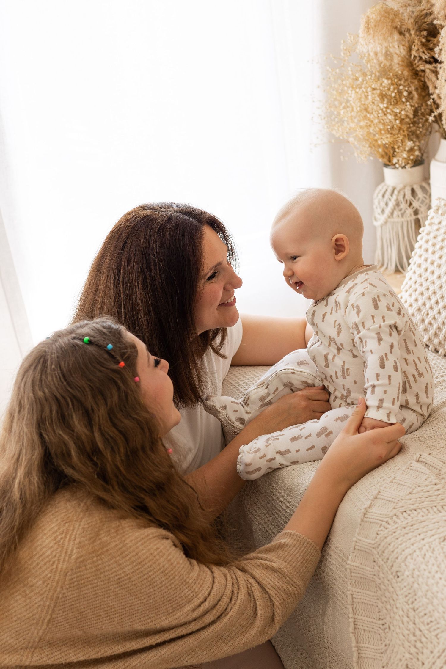newborn baby maternity first birthday cakesmash photoshoot Dorset family photographer