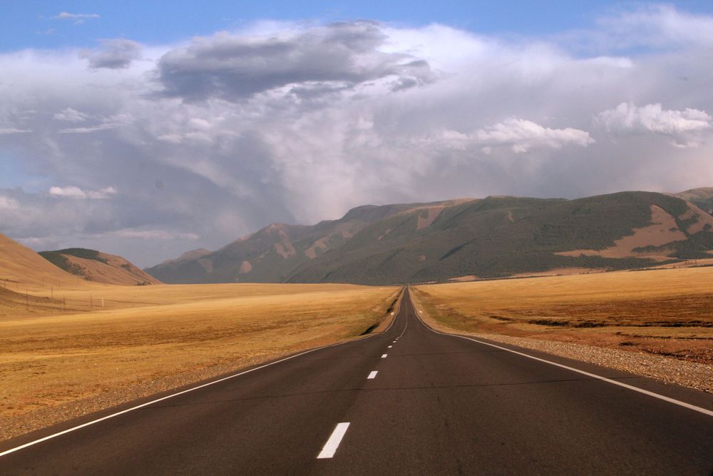 Road disappearing into the mountains
