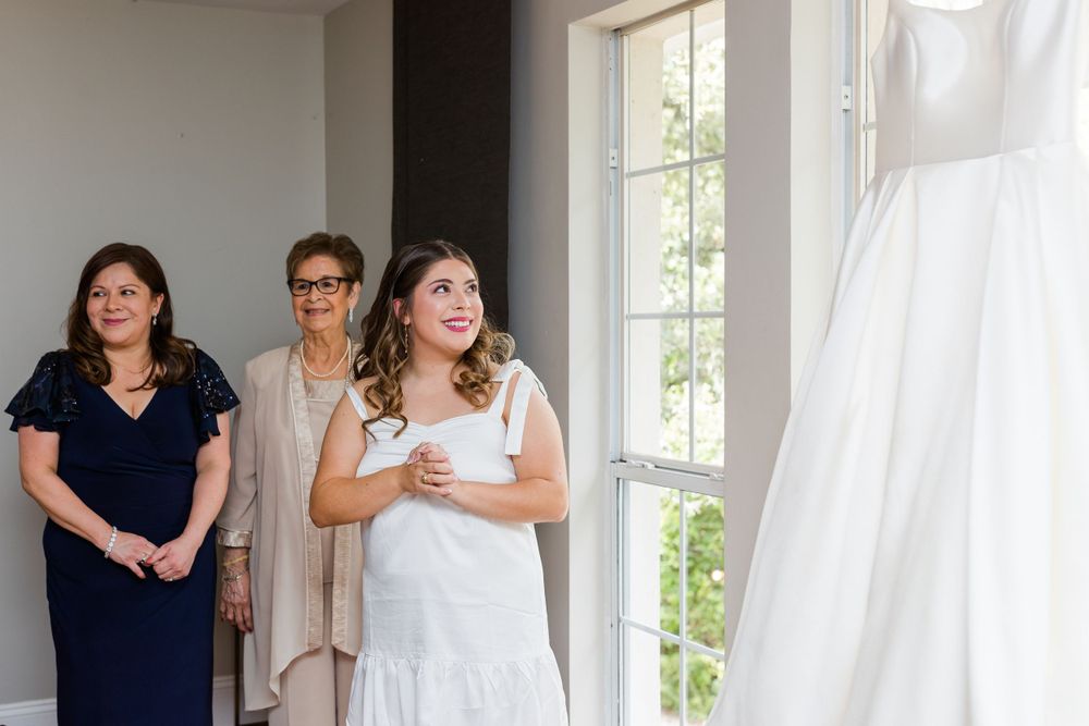 The Gardens at West Green San Antonio wedding photography
